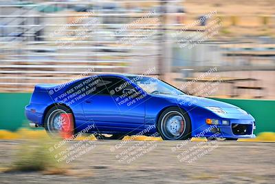 media/Oct-18-2025-Extreme Speed (Sat) [[d6d7e1fef1]]/Group 3 Purple/Session 3 (Turn 1)/